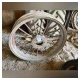 Round and Flat Spoke Wheels