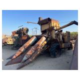 Minneapolis Moline Uni Picker-Sheller