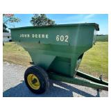 John Deere 602 Fertilizer Buggy