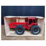 1/16 IH 7488 NIB Ertl