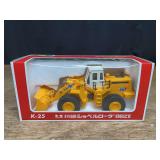 1/48 Kawasaki K-25 Wheel Loader NIB Diapet