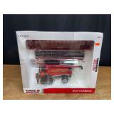 1/32 Case-IH 9120 Combine Prestige NIB Ertl