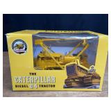 1/16 Caterpillar D4 Crawler NIB SC