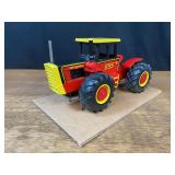 1/16 Versatile 895 Customized
