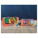 (2) 1/32 New Holland Baler + Farmhand Baler NIB Britains