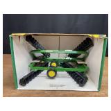 1/16 John Deere 220 Flex Disk NIB Ertl
