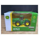 1/64 John Deere 8760 Prestige NIB Ertl