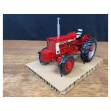 1/16 Farmall 806 Customized