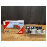 1/64 Case-IH 8250 Combine 2020 Farm Show Silver NIB Ertl