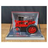 1/16 Farmall F-20 100 Years Prestige NIB Ertl
