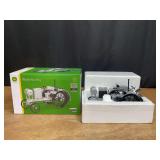 1/16 John Deere Waterloo Boy 100 Years Silver NIB Ertl