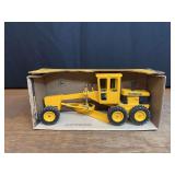 1/16 JohnDeere Motor Grader NIB Ertl