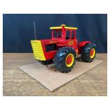 1/16 Versatile 825 Customized
