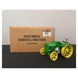 1/16 John Deere D 1999 Vindex NIB SM