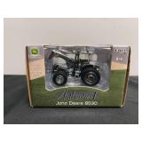 1/64 John Deere 8530 Chrome Authentics NIB Ertl