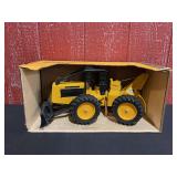 1/16 John Deere Skidder NIB Ertl