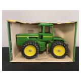 1/16 John Deere 8630 NIB Ertl