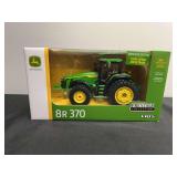 1/32 John Deere 8R 370 Prestige Employee Edition NIB Ertl