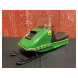 1/10 John Deere Snowmobile Battery Powered Normatt
