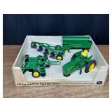 Premier Deere VII ~ Toys, Literature, Memorabilia & Signs