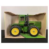 1/16 John Deere 8650 Collector NIB Ertl