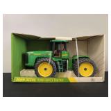 1/16 John Deere 9300 NIB Ertl