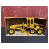 1/16 John Deere Motor Grader NIB Ertl