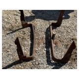 (2) Fast hitch drawbars for an International