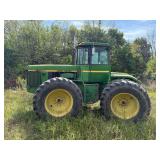 John Deere 8450 - Runs