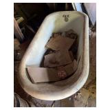 Cast Iron Claw Foot Tub