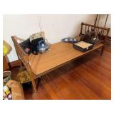 Twin Spindle Bed