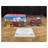 1/32 IH 3788 2010 NFTS NIB Ertl