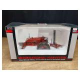 1/16 Farmall 400 w/Mower NIB SC