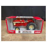 1/16 IH 460 NIB Ertl