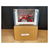 1/16 Farmall 504 2014 Iowa FFA NIB SC