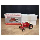 1/32 Farmall 1206 2012 Lafayette NIB SC