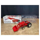 1/16 IH 460 w/Loader 2007 Pork Expo NIB Ertl