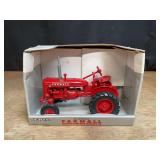 1/16 Farmall A 1991 TTT Ertl