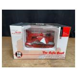 1/25 IH TD-24 Crawler w/Bullgrader NIB SC