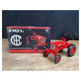 1/16 Farmall Cub 2007 Red Power NIB Ertl