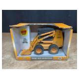 1/16 Case 450 Skidsteer NIB Ertl