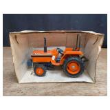 1/16 Kubota L2850 NIB SM