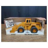 1/16 Case Wheel Loader NIB Ertl