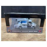 1/50 Case-IH International Durastar Service Truck NIB 1st Gear