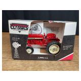 1/16 IH 606 NIB SM