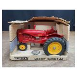 1/16 MH 44 NIB Ertl