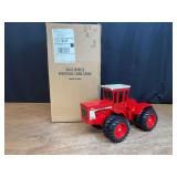1/16 IH 4366 1999 Collector NIB SM