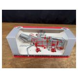 1/28 McCormick-Deering Thresher Special Edition NIB SC