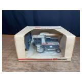 1/32 New Idea 800C Combine NIB SM