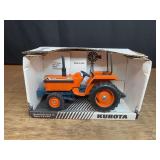 1/16 Kubota L2850 NIB SM